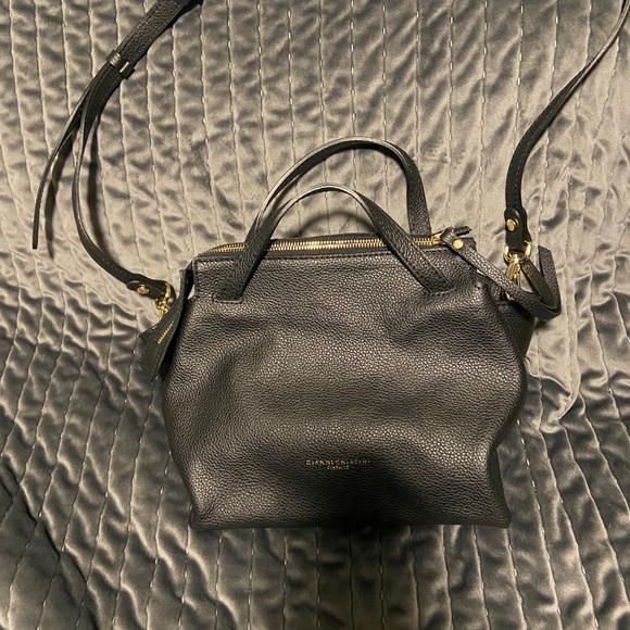 Black leather crossbody made in Italy - Picture 1 of 3